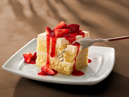 Strawberry Cream Cake